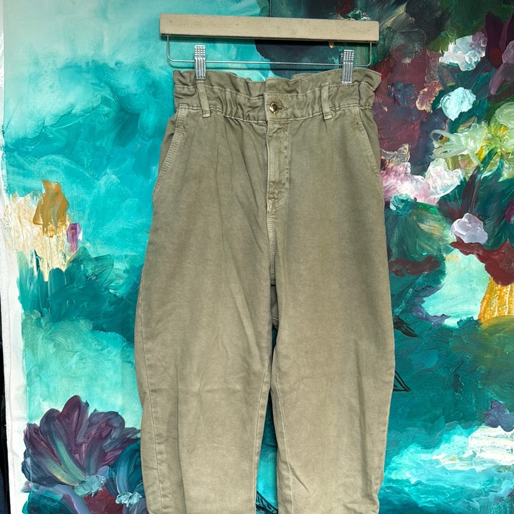 High-Waisted Olive Green Pants